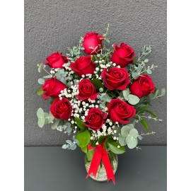 PAŞABAHÇE VAZODA 11'LI KIRMIZI GÜL